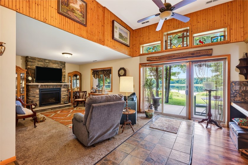 Country lake living at its finest! Enjoy peaceful waterfront - photo 10