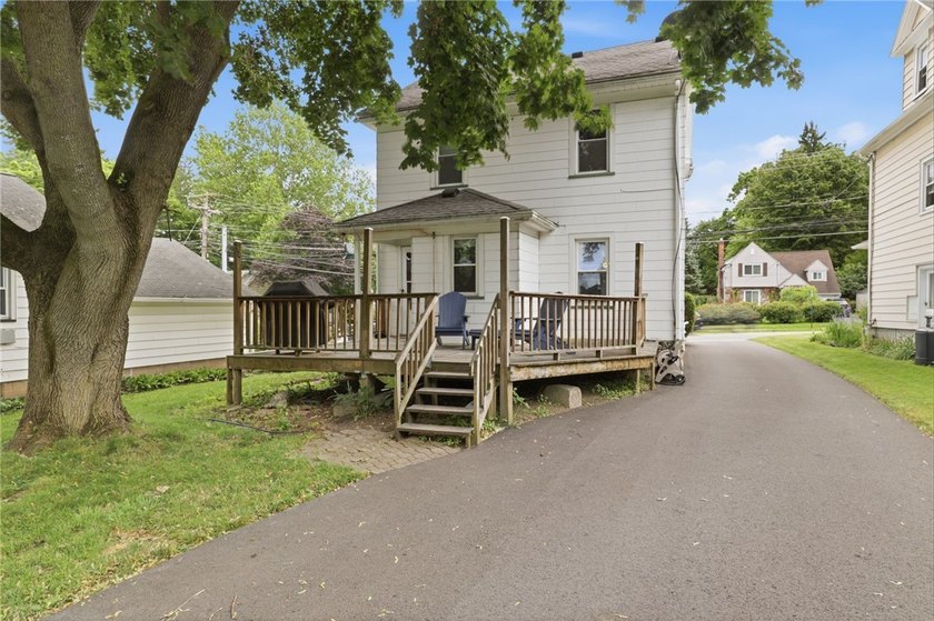Welcome home to this adorable colonial in Brighton with Penfield - photo 30