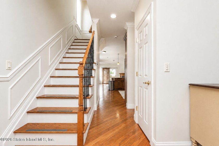 Welcome to 65A Goodall Street, a spacious and beautifully - photo 5