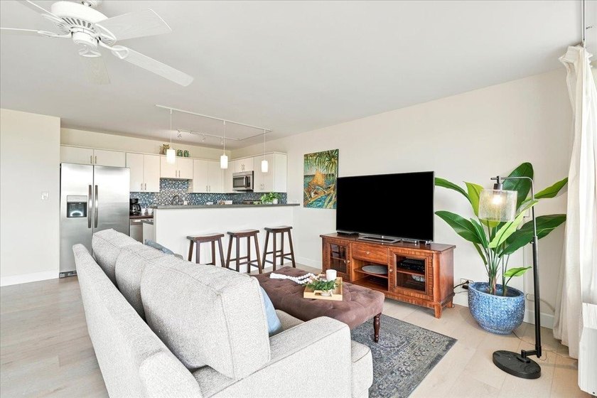 Kihei Ali'i Kai C306 is a beautifully updated 1-bedroom, 1-bath - photo 13
