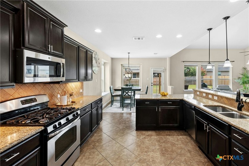 Welcome home to this stunning property nestled on a secluded - photo 11