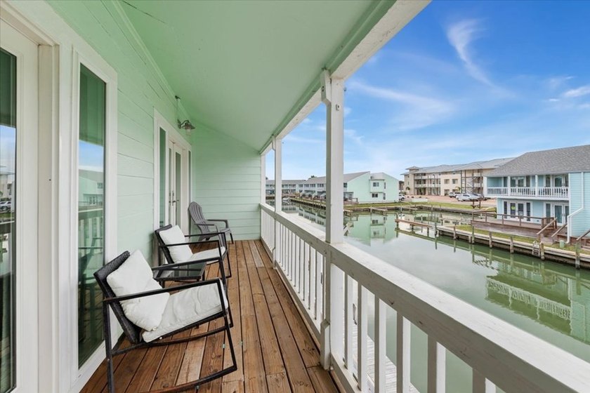 Waterfront Living at Key Allegro! This beautifully updated - photo 16