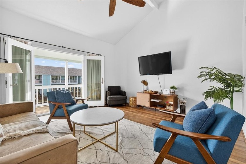 Waterfront Living at Key Allegro! This beautifully updated - photo 22