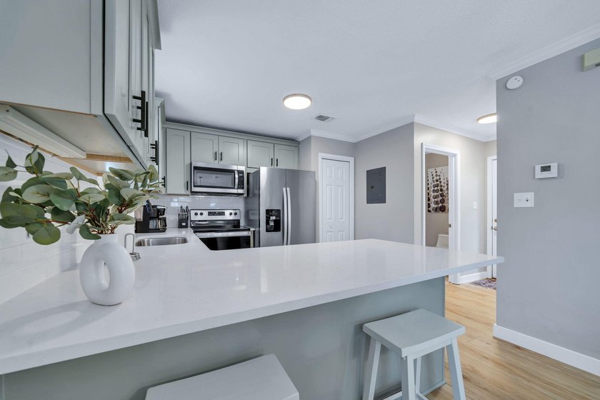 Turnkey Luxury in Blue Mountain Beach - Fully Remodeled 2024! - photo 9