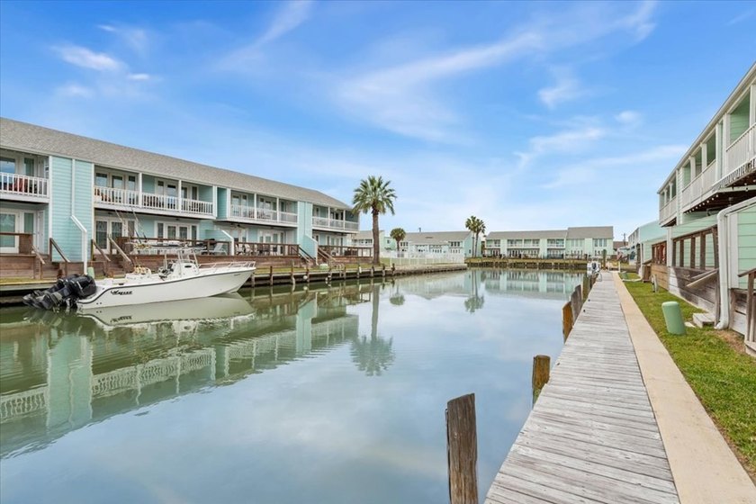Waterfront Living at Key Allegro! This beautifully updated - photo 41