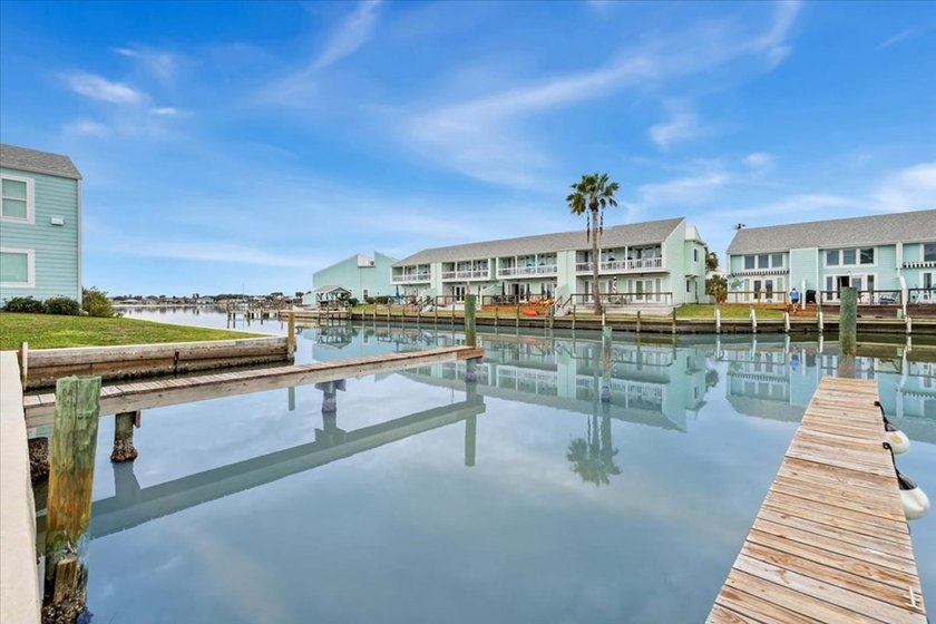 Waterfront Living at Key Allegro! This beautifully updated - photo 42