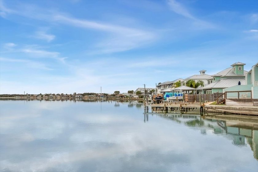 Waterfront Living at Key Allegro! This beautifully updated - photo 43