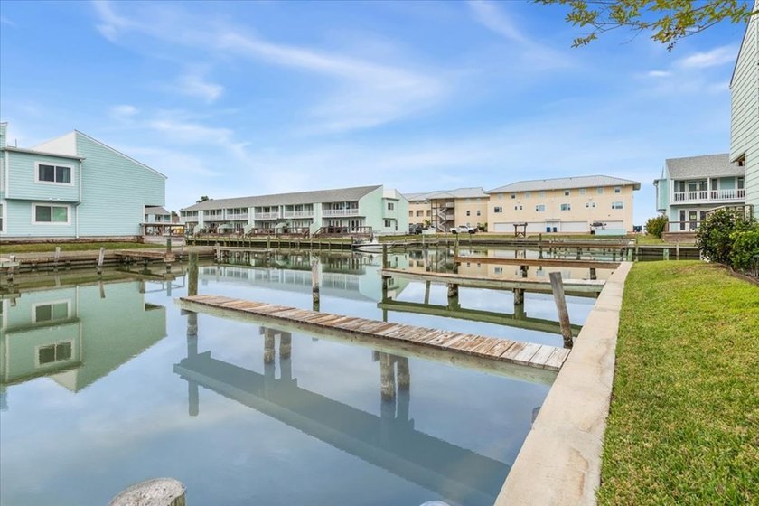 Waterfront Living at Key Allegro! This beautifully updated - photo 46