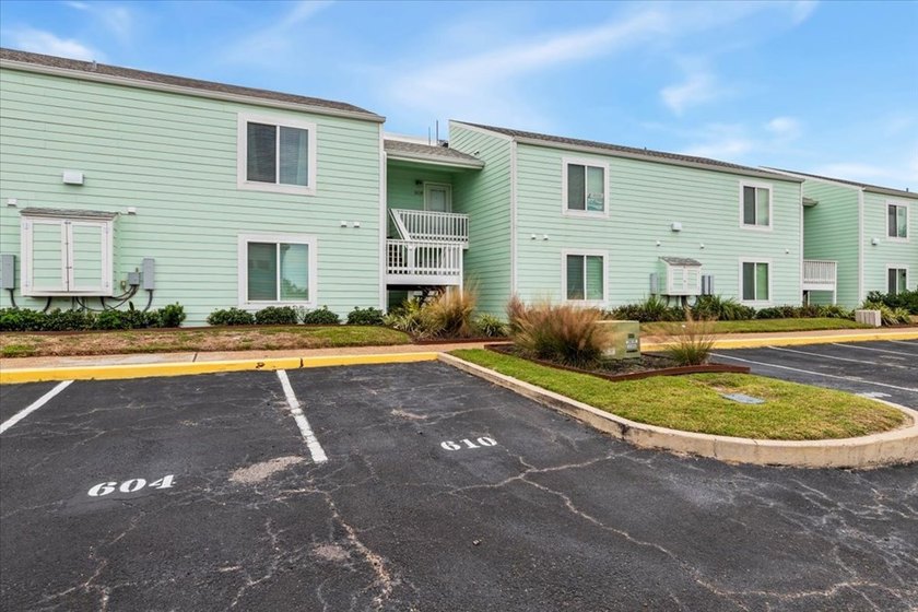 Waterfront Living at Key Allegro! This beautifully updated - photo 48