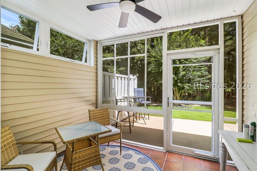 WOW! This is the Pinecrest home you've been waiting for! - photo 38