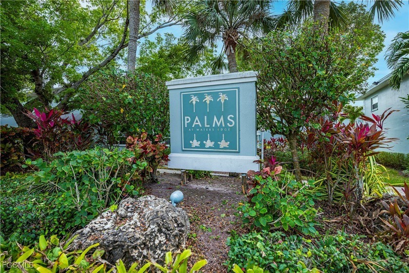 RIVERFRONT CONDO FOR SALE! Enjoy stunning views and a relaxing - photo 3