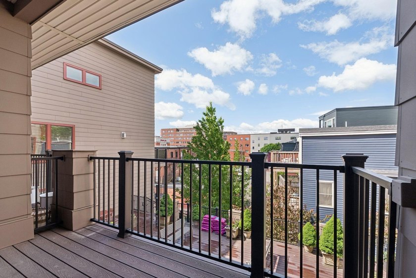 Enjoy easy, low maintenance living in Portland's highly - photo 22