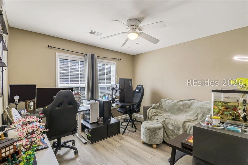 Outstanding 4-bedroom, 3.5-bath Jordan Model in the highly - photo 34