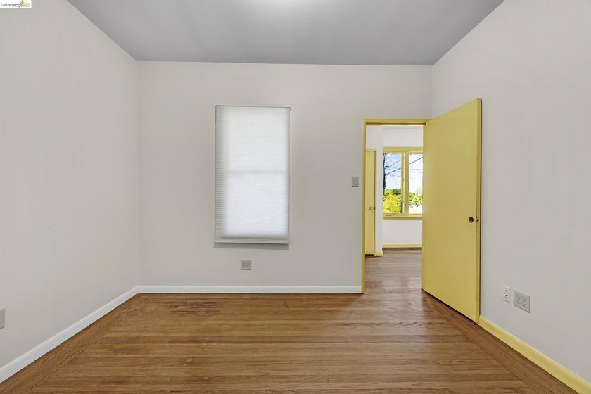Charming Turn-of-the-Century Opportunity in Point Richmond! - photo 12