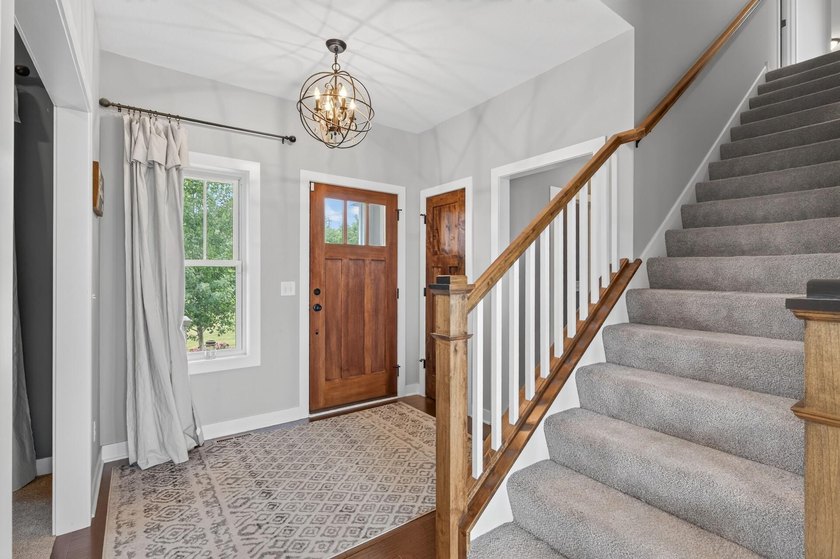 Welcome to 3350 Nugent Ave SW, a custom built 2016 home - photo 10