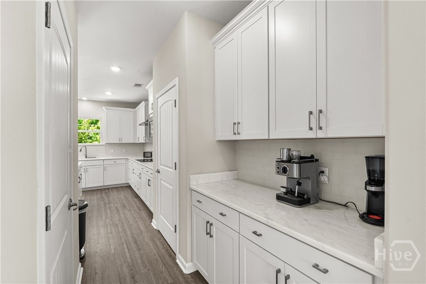 Beautifully maintained 4-bedroom, 2.5-bath home in the desirable - photo 14