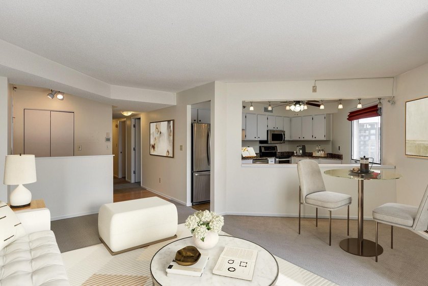 Spacious and Skyway-connected 2BR now available in an amazing - photo 4