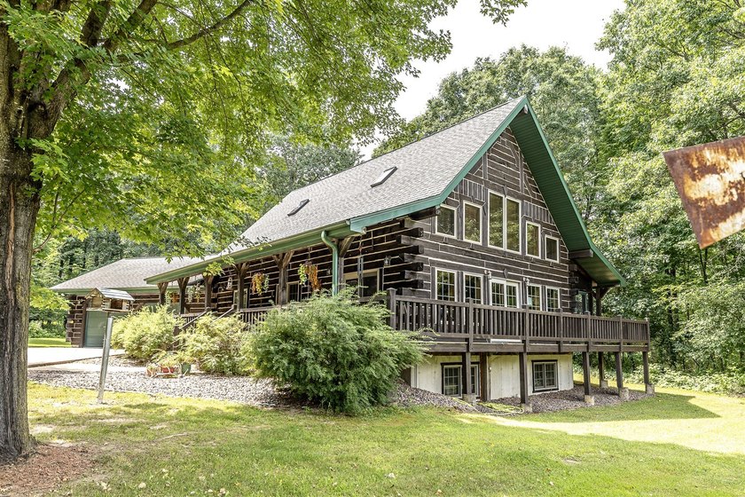 Located on 40 acres in west Central Wisconsin, this property not - photo 3