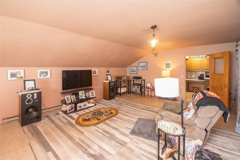 This well-maintained 3-bedroom, 1.5-bath split-level home offers - photo 30