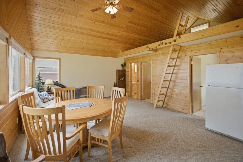 Enjoy affordable Clam Lake ownership with Cabin #6 at Partners - photo 7