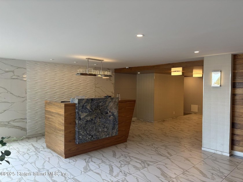 FABULOUS LUXURY LIVING, HI-RISE CONDO FEATURES- CERAMIC TILE - photo 3