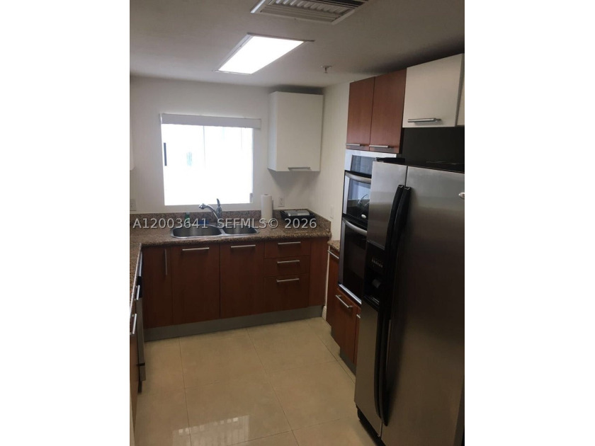 Great Opportunity !!! You will love this modern and spacious 2 - photo 8