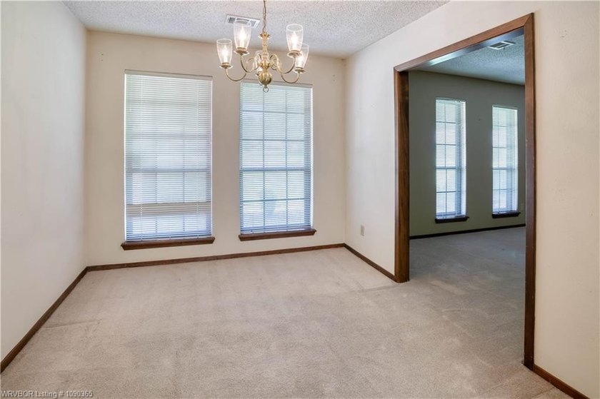 Welcome to this charming home in the desirable Village Harbor - photo 11