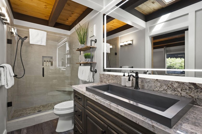 New Price! Experience true resort living on the shores of Lake - photo 14
