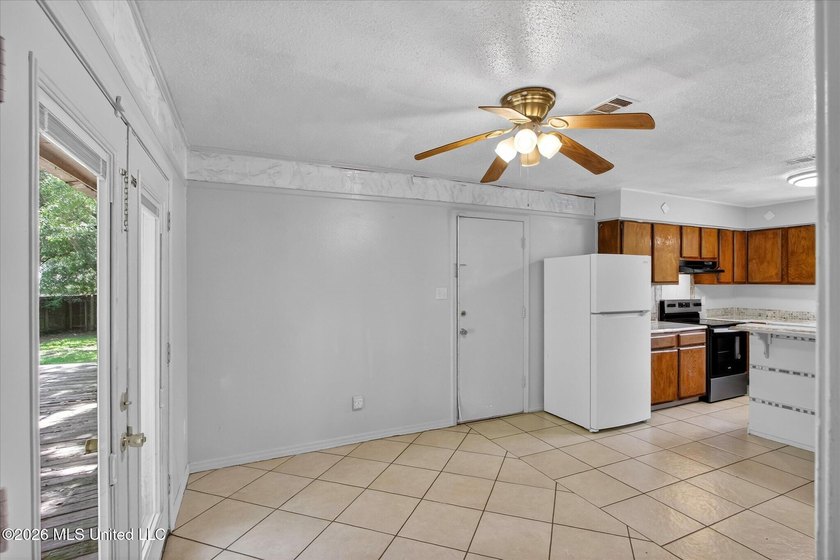 Welcome to Westgate!! Schedule your time to see this 4bed 2bth - photo 19