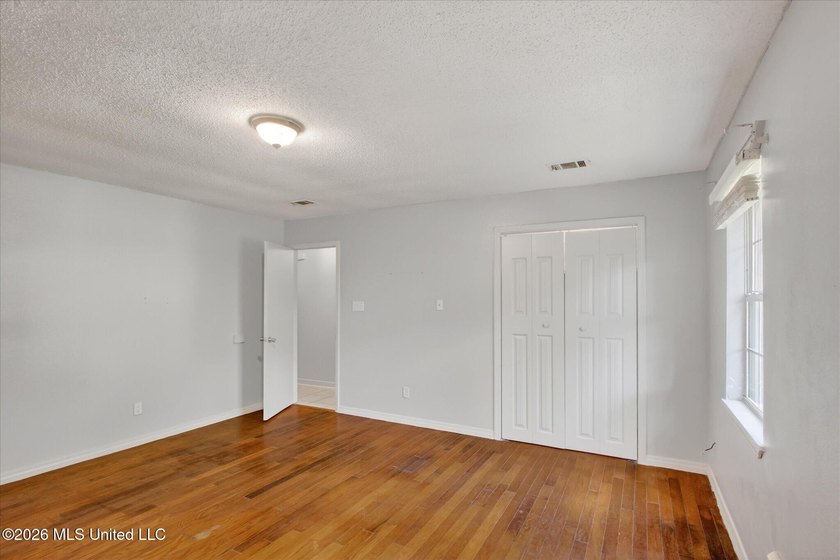 Welcome to Westgate!! Schedule your time to see this 4bed 2bth - photo 22