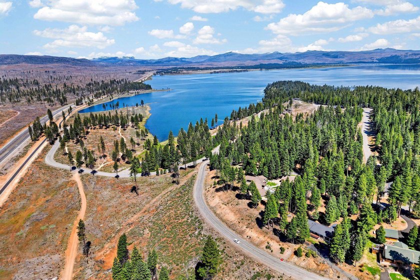Located in Lake Almanor West, this well maintained home sits on - photo 38