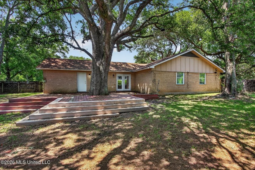 Welcome to Westgate!! Schedule your time to see this 4bed 2bth - photo 40