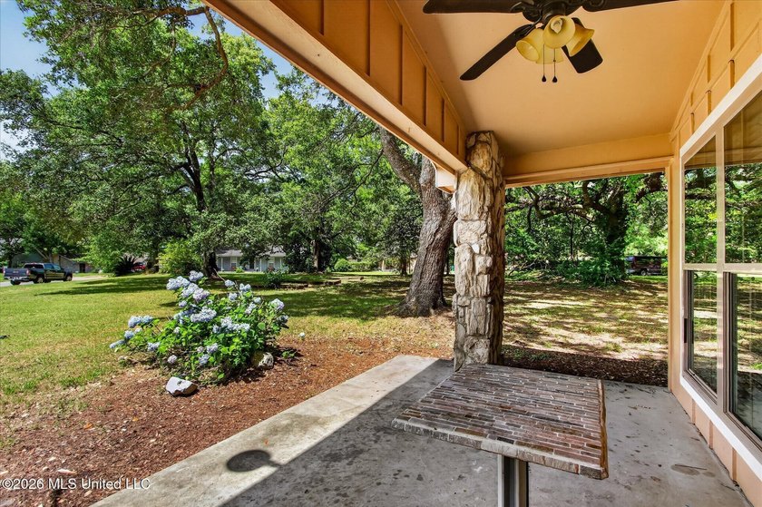 Welcome to Westgate!! Schedule your time to see this 4bed 2bth - photo 44