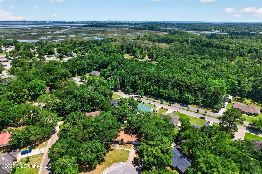 Welcome to Westgate!! Schedule your time to see this 4bed 2bth - photo 49