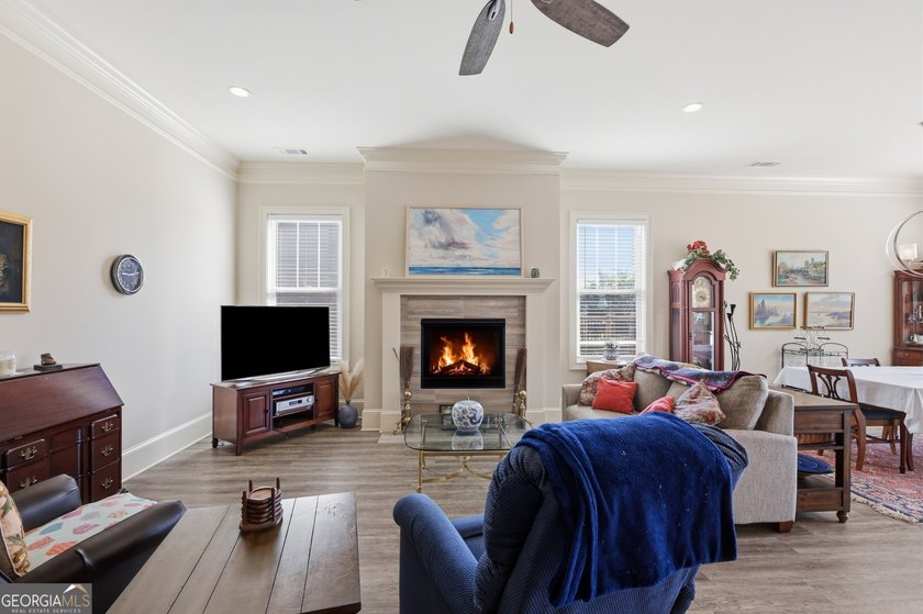 Welcome to this spacious 4 bedroom, 3 bath home in the highly - photo 5