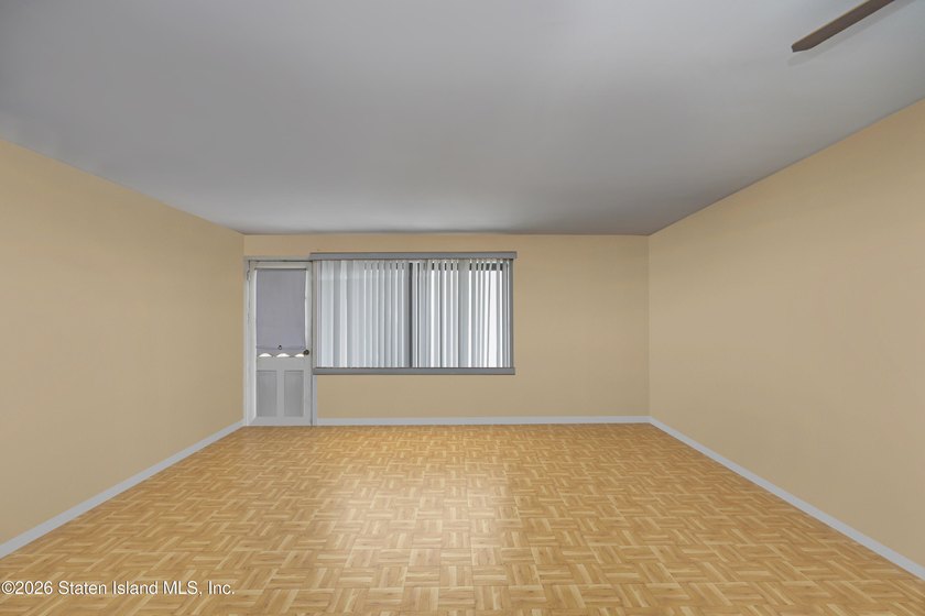 VERY MOTIVATED SELLER! Don't miss this incredible opportunity to - photo 4