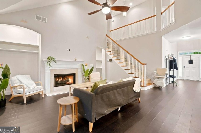 Welcome to this beautifully updated home in the sought-after - photo 8