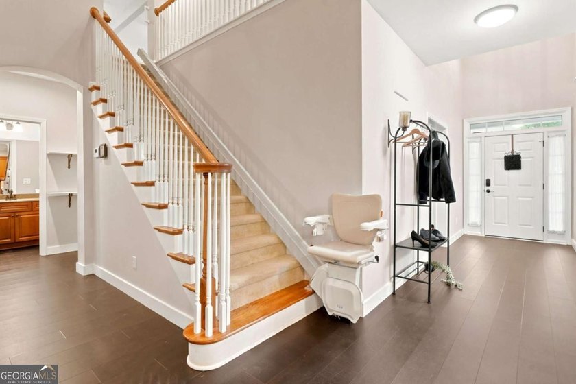 Welcome to this beautifully updated home in the sought-after - photo 9