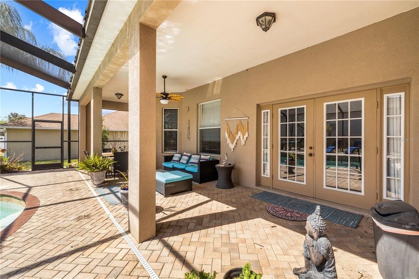 Welcome to this beautifully maintained 4-bedroom, 3-bath pool - photo 44