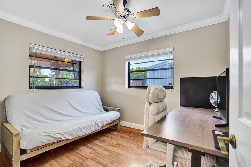 Discover your private tropical retreat in this 3 Bedroom, 2 - photo 15