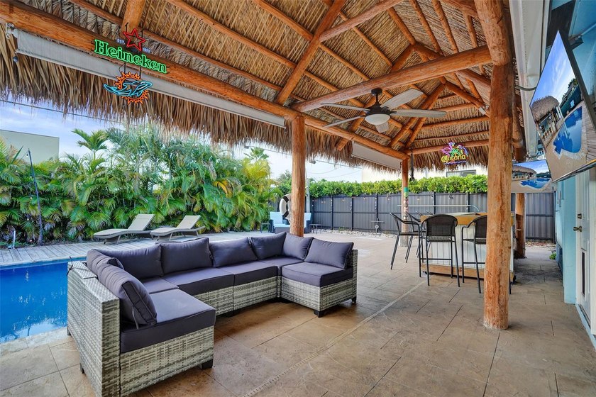 Discover your private tropical retreat in this 3 Bedroom, 2 - photo 17