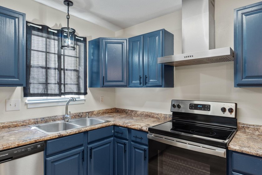 NO HOA!!! Welcome to 37 12th Street, Unit Z132, a beautifully - photo 9