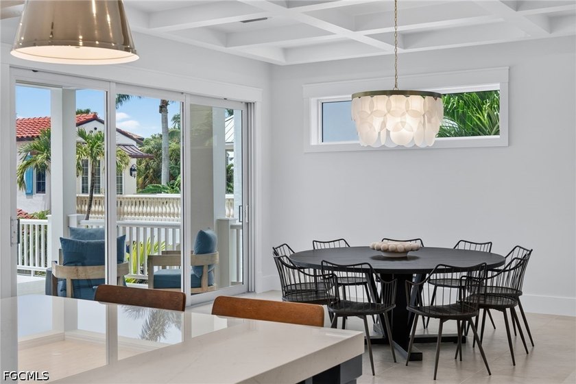 Xanadu is a rare expression of contemporary coastal architecture - photo 14
