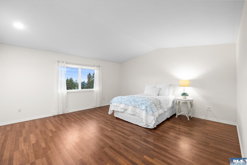Beautiful Home in Diamond Point! Take in the gorgeous views in - photo 14