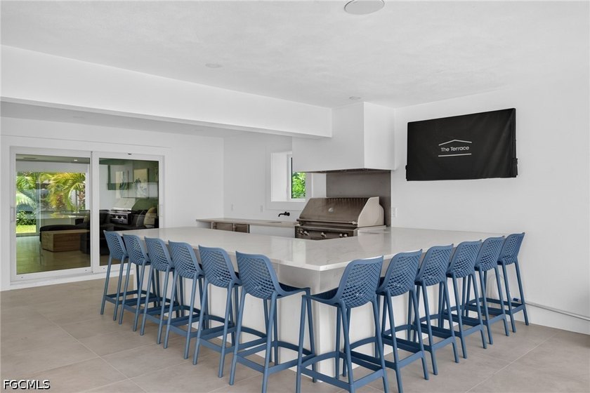 Xanadu is a rare expression of contemporary coastal architecture - photo 39