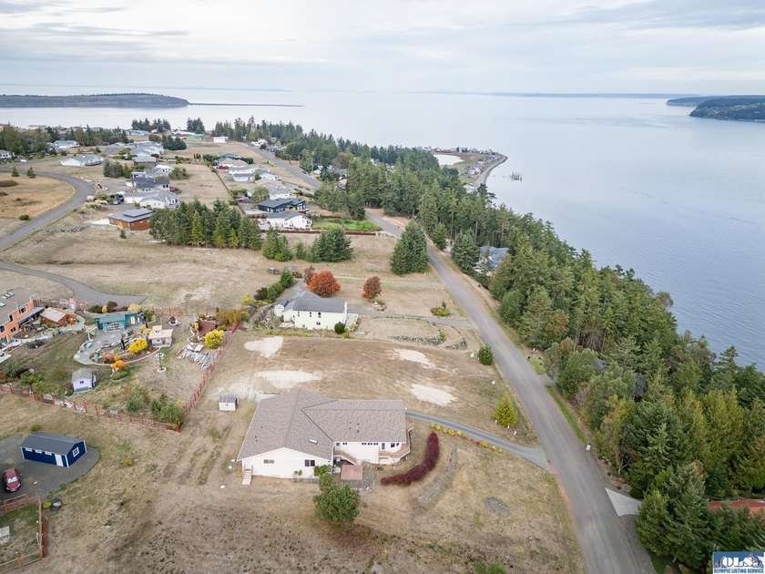 Beautiful Home in Diamond Point! Take in the gorgeous views in - photo 39