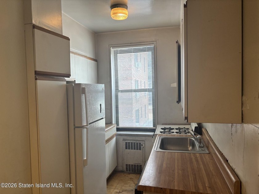 WELCOME TO THIS SPACIOUS 1 BEDROOM CO-OP BUILDING IN THE HEART - photo 8