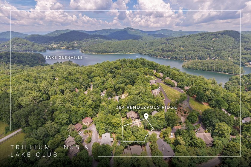 Hummingbird Haven is a welcoming four-bedroom - photo 5