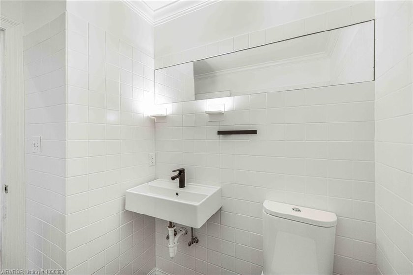 Welcome to this traditional home in Fianna Hills featuring two - photo 17