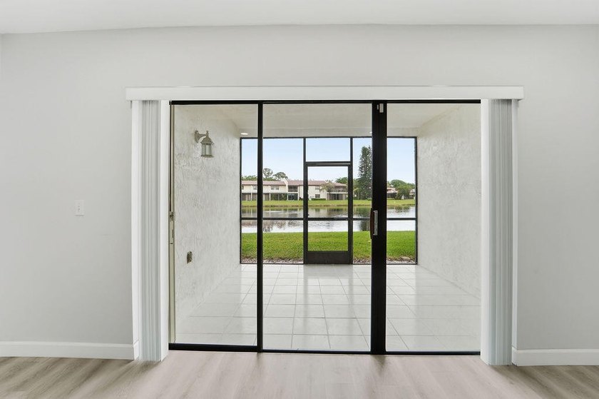 FULLY RENOVATED, 1st-FLOOR, LAKE FRONT condo located in the - photo 21
